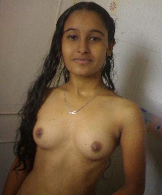 Bonbon add photo Queen reccomend italian young couple